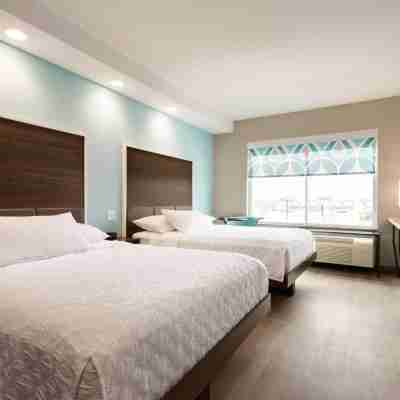 Tru by Hilton Cedar Rapids Westdale Rooms