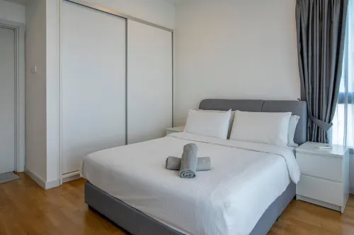 Modern 2Br 5Pax 5 Mins Legoland Wi-Fi Sky Pool 360