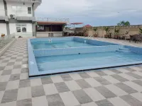 LAGOON BEACH HOTEL - Pools