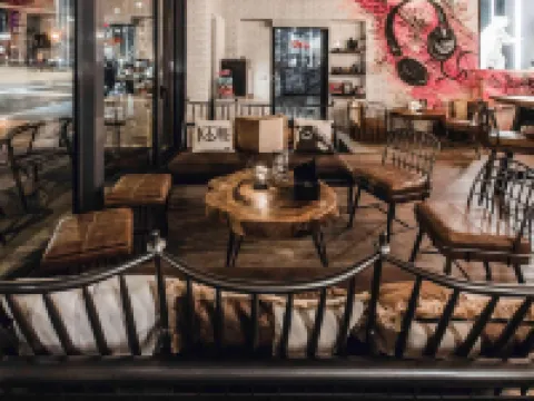 ไอบิส สไตล์ส โลซาน เซ็นเตอร์ แมดเฮาส์