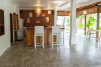 Villa Tahid - Parkplatz