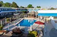 Motel 6 Canon City, CO