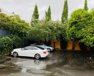 The Mews Motel - Bãi đậu xe