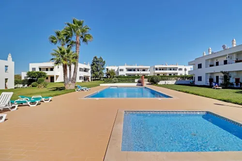 Pêra Secret Garden 1 and Pool by Homing - Pools