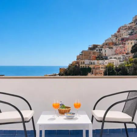Hotel Bougainville