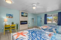 Latitude 26 Waterfront Boutique Resort - Fort Myers Beach