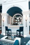 Parc Royale Suites Hotel - bar