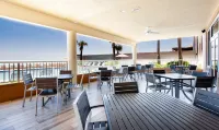 Holiday Inn & Suites DAYTONA BEACH ON THE OCEAN by IHG
