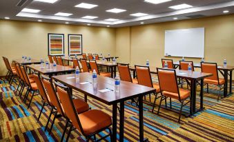 Fairfield Inn & Suites Alexandria