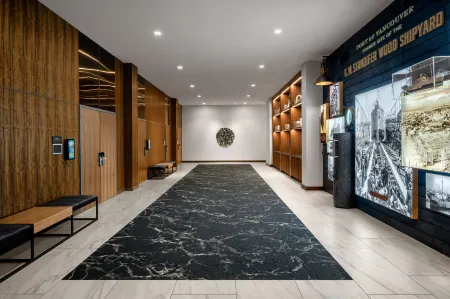 AC Hotel Vancouver Waterfront Отели рядом с достопримечательностью «Interstate Bridge»