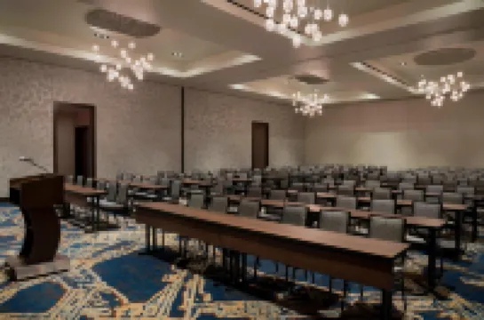 Buffalo Marriott at Lecom Harborcenter