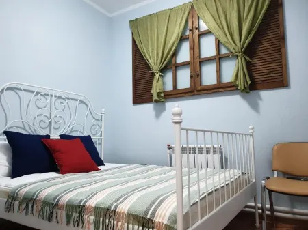 Вояж Лесколово Отели рядом с достопримечательностью «Taya»