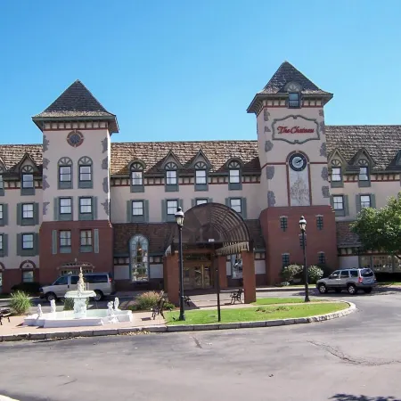 The Chateau Bloomington Hotel and Conference Center
