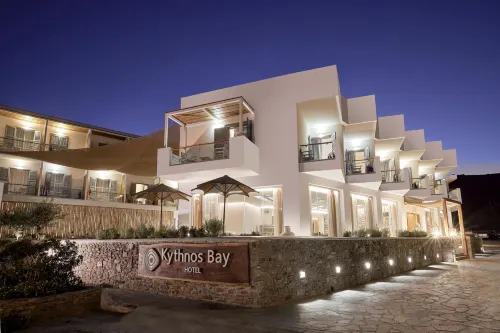 Kythnos Bay Hotel - Pet friendly