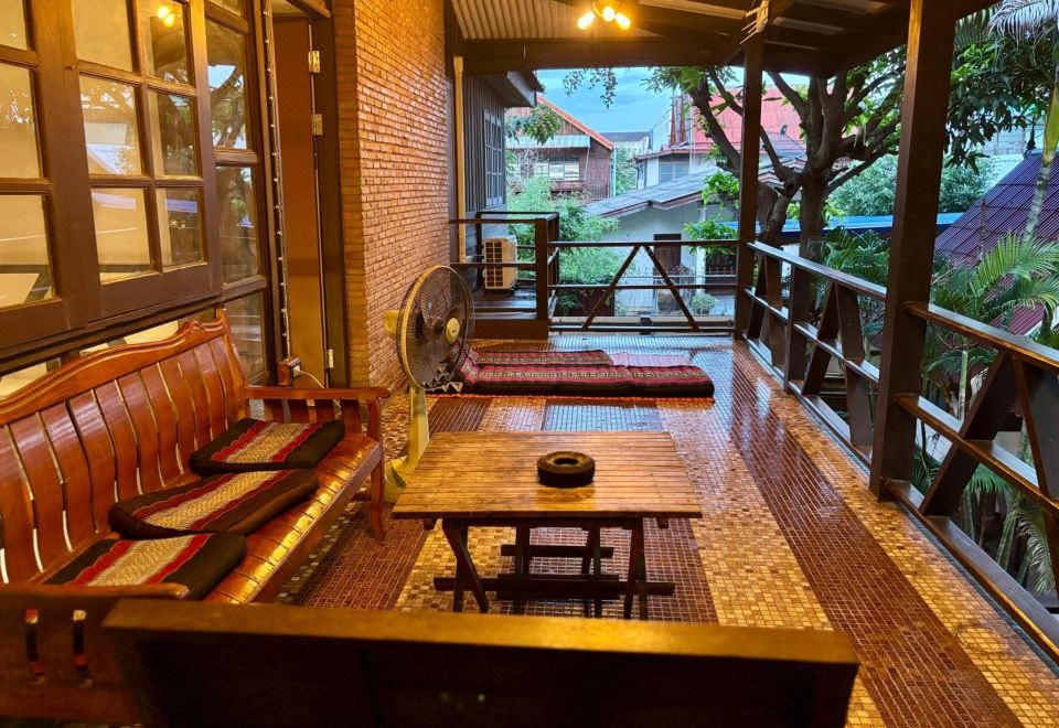 5. 니와 아유타야..