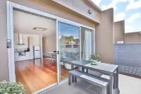 Indulge Apartments - Langtree