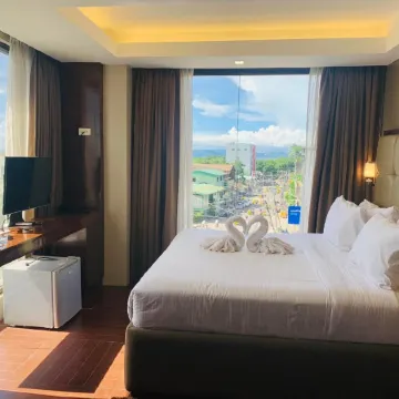 Treasure Island Hotel with Mini Water Adventure
