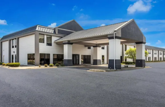 布恩波納伊斯 - 坎卡基美茵斯坦套房酒店