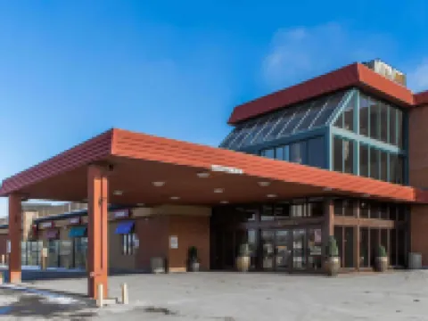 Seven Oaks Hotel Regina Hotels in Regina