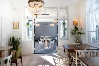 Boutique Hotel - de Stadsherberg Alphen Hotels in Gouda