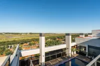 Ramada Suites by Wyndham Asuncion Aeropuerto