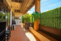 Eclipse Hostel and Bar - Nhà nghỉ