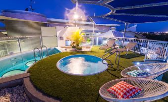 Beach Club Mooloolaba