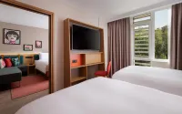Hampton by Hilton Moscow Rogozhskij Val Hotel - بار
