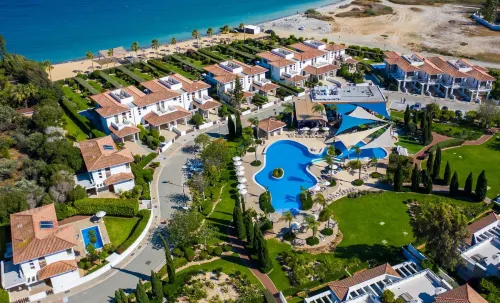 Atlantis Gardens Hotel a Alaminos