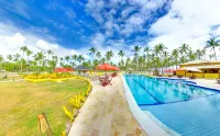 Makaira Beach Resort - Kolam Renang