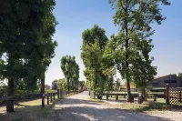 Scuderia la Colombera - Hostels