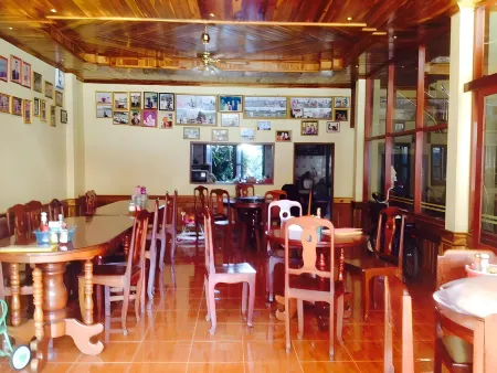 Oudomphone Guesthouse 2 Отели в г. Хоуисей