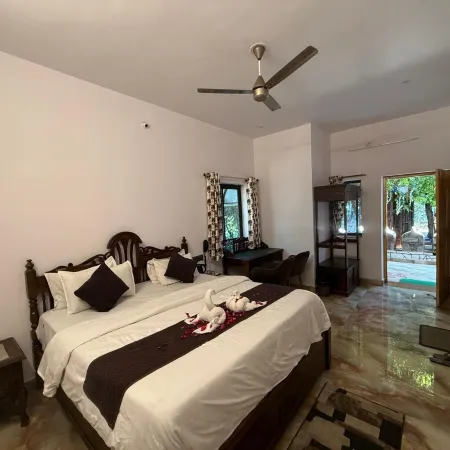 Hotel Green Heaven Resort