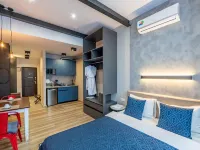 Kompleks Apartamentov "More" Hotels near Millionka