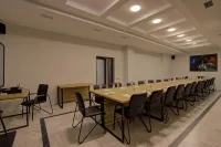 Aisha Hotel