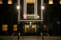 Kyzyl Grand Hotel and Spa Hotels in Kyzyl