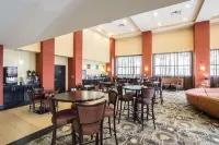 Comfort Suites - breakfast