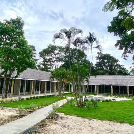 Bunyagard Koh Kood Resort Отели рядом с достопримечательностью «Huang Nam Keaw Waterfall»