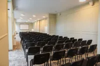 Maxi Park Hotel & Spa
