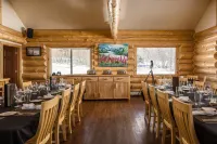 Majestic Valley Wilderness Lodge - parking