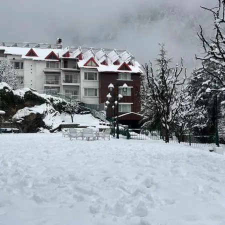Bookmark Resorts, Manali