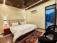 Hotel Sunrise Agra Near Taj Mahal - 4 ดาว