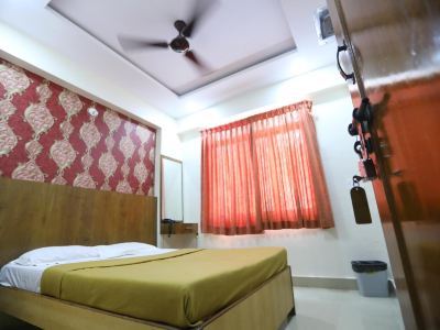Hotel Embassy