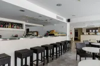 Hotel Gami Adults Only - bar