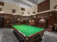 Umed Bhawan Palace, Kotah Hoteles cerca de Estación de tren Kota Junction