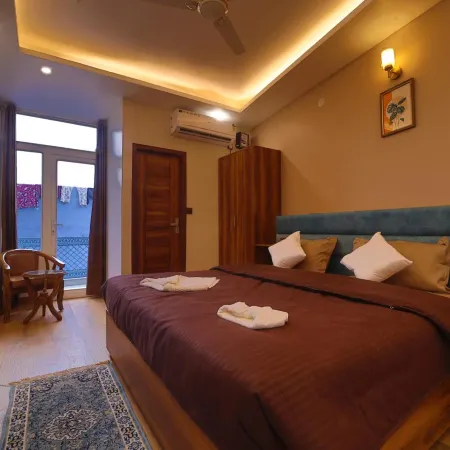 Hotel Mahadev Rishikesh