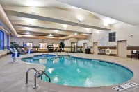 Holiday Inn Express & Suites Milwaukee-New Berlin Hôtels à : Franklin
