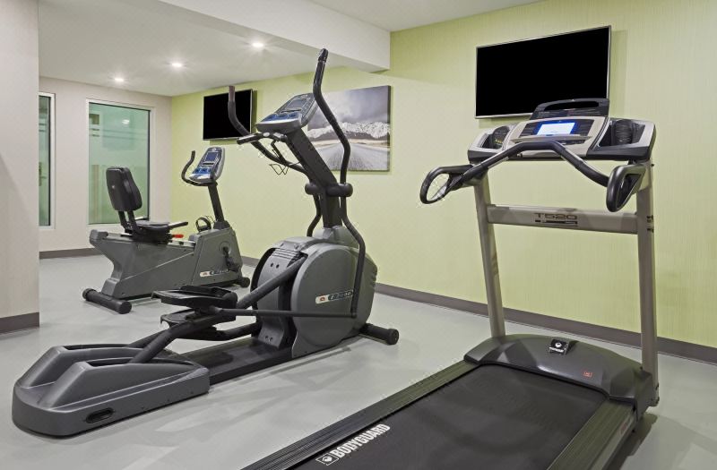 Holiday Inn Express & Suites Fredericton by IHG photo 5