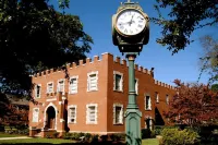 Atlanta Airport Marriott Gateway Hotels near Atlanta Expo Center North