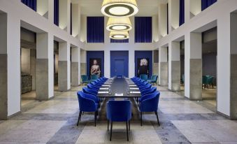Hotel Luc, Autograph Collection